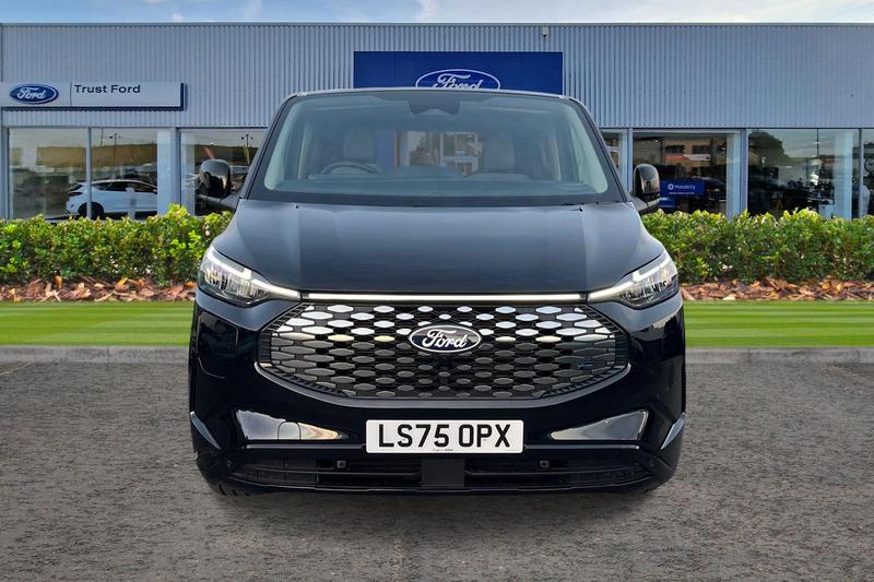 Used Ford E-Tourneo Custom 2025 for sale - 76830249: Photo 12