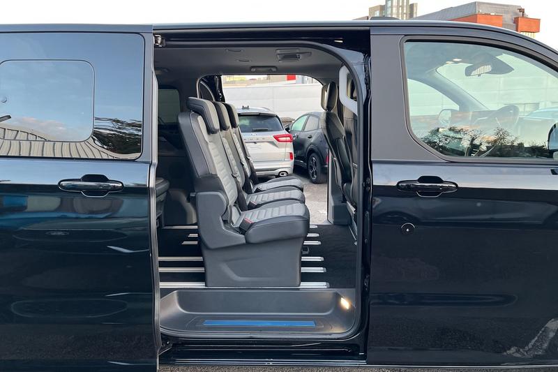 Used Ford E-Tourneo Custom 2025 for sale - 76830249: Photo 18