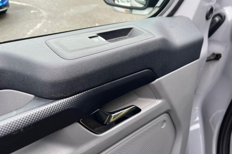 Used Ford Transit Custom 2025 for sale - 76580831: Photo 38