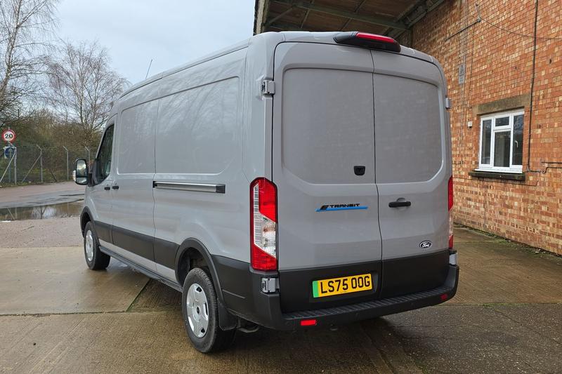 Used Ford Transit 2025 for sale - 77545811: Photo 2