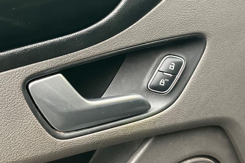 Used Ford Transit Custom 2021 for sale - 76410216: Photo 40