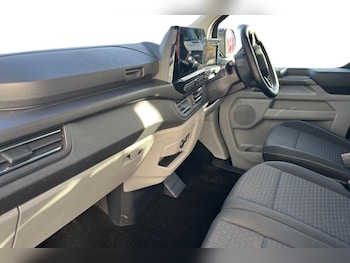 Used Ford Tourneo Custom 2025 for sale - 76580830: Photo