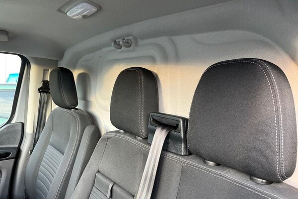 Used Ford Transit Custom 2023 for sale - 76266036: Photo 35
