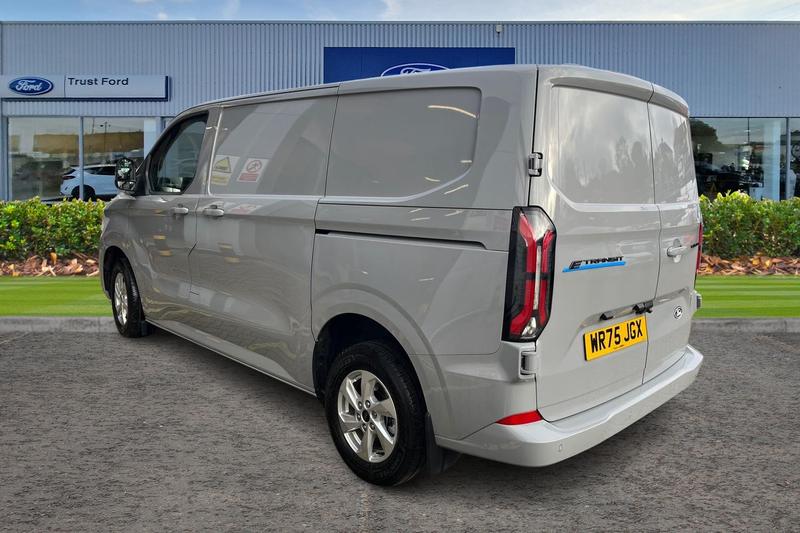 Used Ford Transit Custom 2025 for sale - 77685153: Photo 2