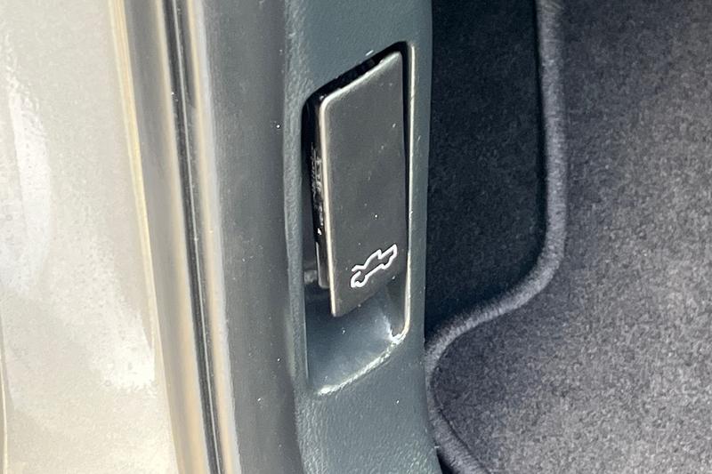Vehicle 31