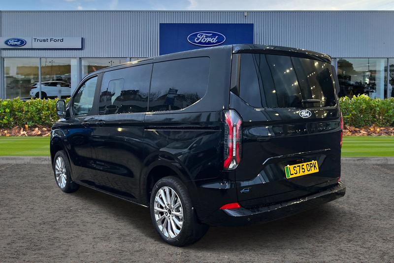 Used Ford Tourneo Custom 2025 for sale - 77261167: Photo 2