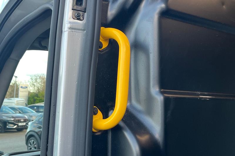 Used Ford Transit 2024 for sale - 77064000: Photo 40