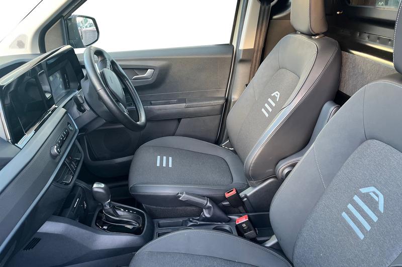 Used Ford Transit Courier 2024 for sale - 76895397: Photo 10