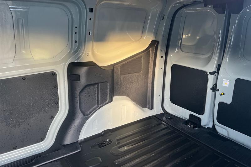 Used Ford Transit Courier 2024 for sale - 76895397: Photo 5