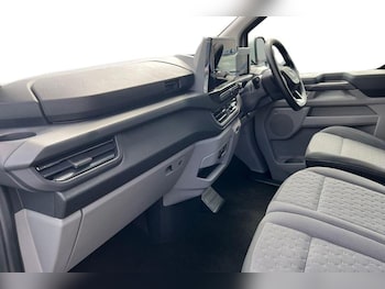 Used Ford Tourneo Custom 2026 for sale - 79617413: Photo