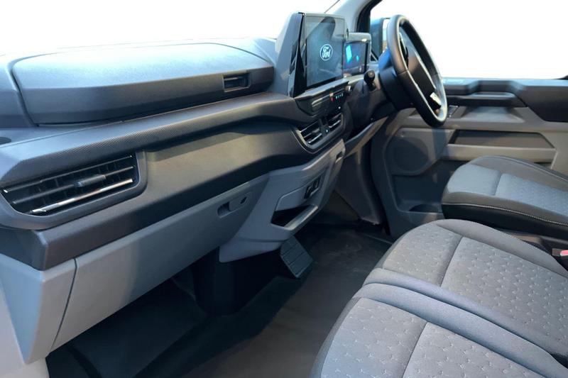 Used Ford Transit Custom 2025 for sale - 77545812: Photo 3