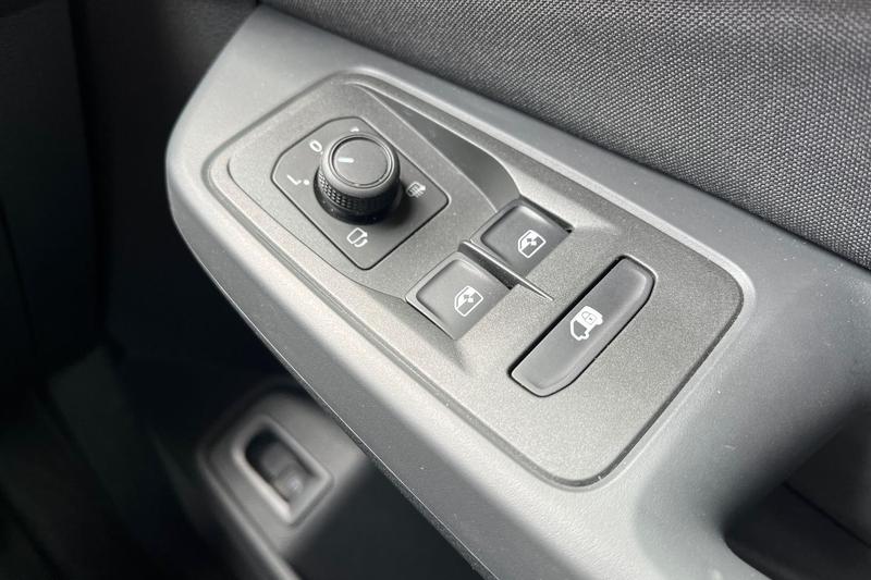 Used Ford Transit Connect 2025 for sale - 76391383: Photo 32