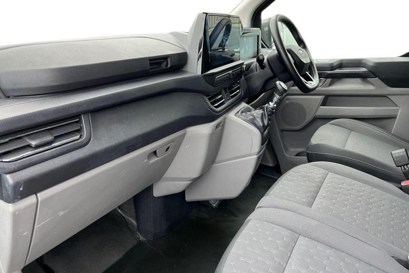Used Ford Transit Custom 2024 for sale - 76545462: Photo 4
