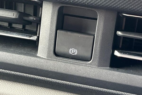 Used Ford Transit Custom 2025 for sale - 75648229: Photo 17