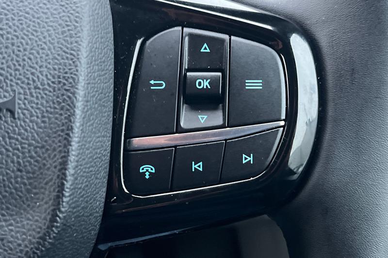 Used Ford Transit Custom 2025 for sale - 77152152: Photo 35