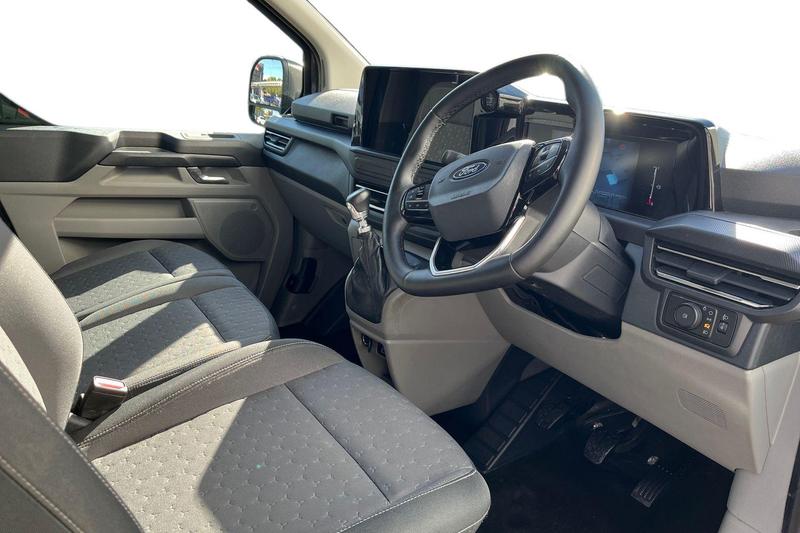 Used Ford Transit Custom 2024 for sale - 76382327: Photo 14