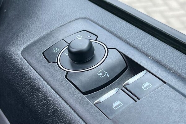 Used Ford Transit Custom 2025 for sale - 75392120: Photo 34