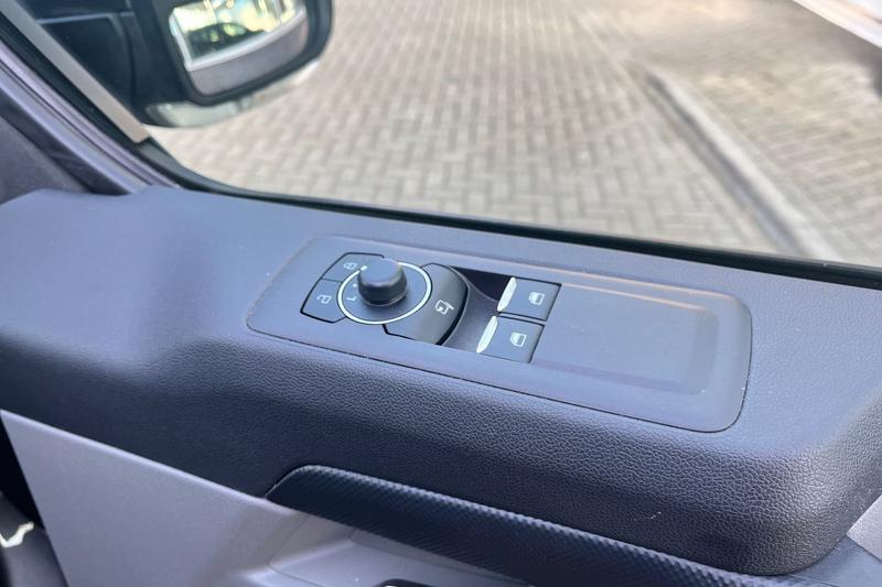 Used Ford Transit Custom 2025 for sale - 78042869: Photo 32