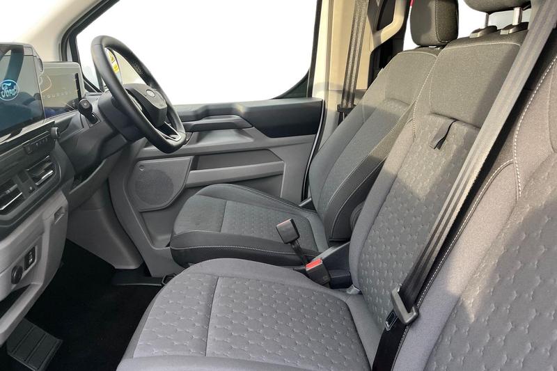 Used Ford Tourneo Custom 2025 for sale - 76545466: Photo 10