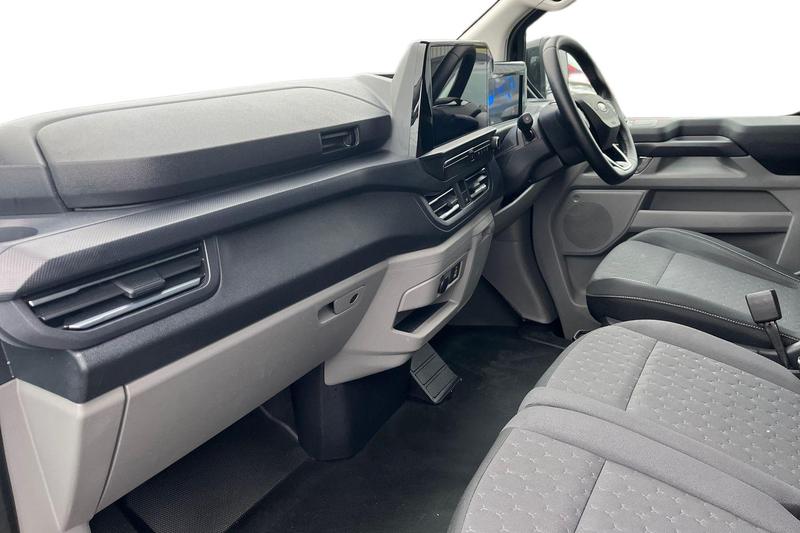 Used Ford Transit Custom 2025 for sale - 77152151: Photo 4