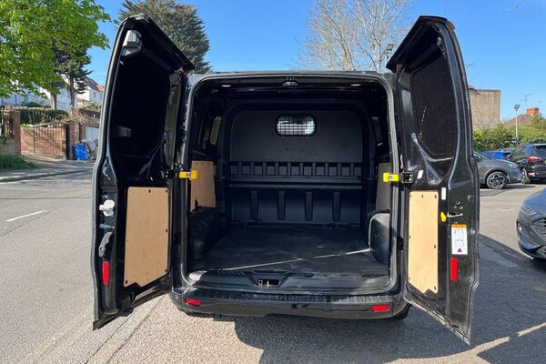Used Ford Transit Custom 2023 for sale - 74320603: Photo 7