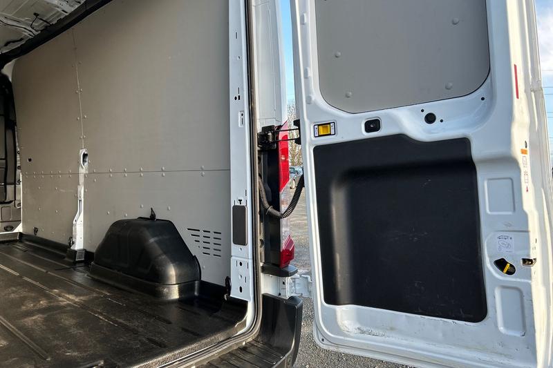 Used Ford Transit 2024 for sale - 77934921: Photo 29