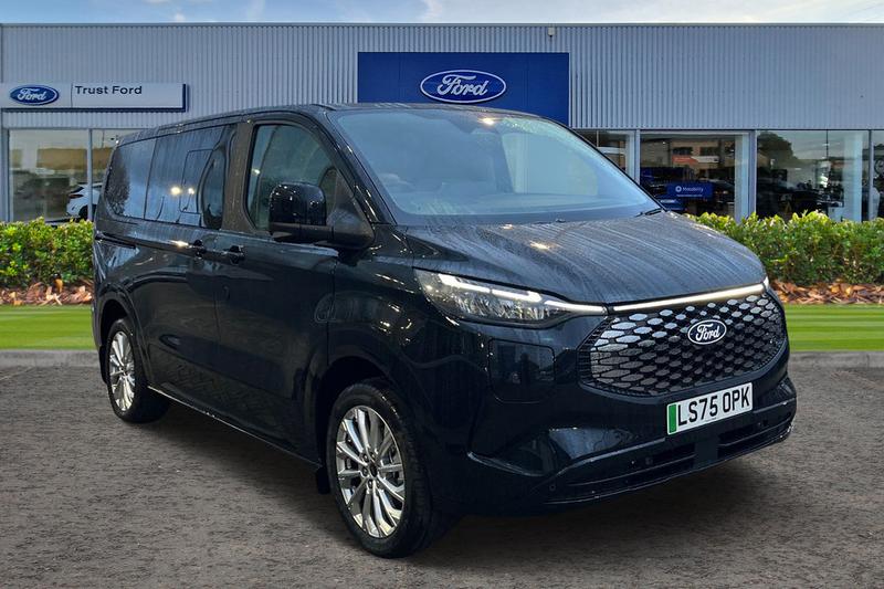 Used Ford Tourneo Custom 2025 for sale - 76568662: Photo 1