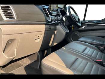 Used Ford Tourneo Custom 2023 for sale - 74506073: Photo