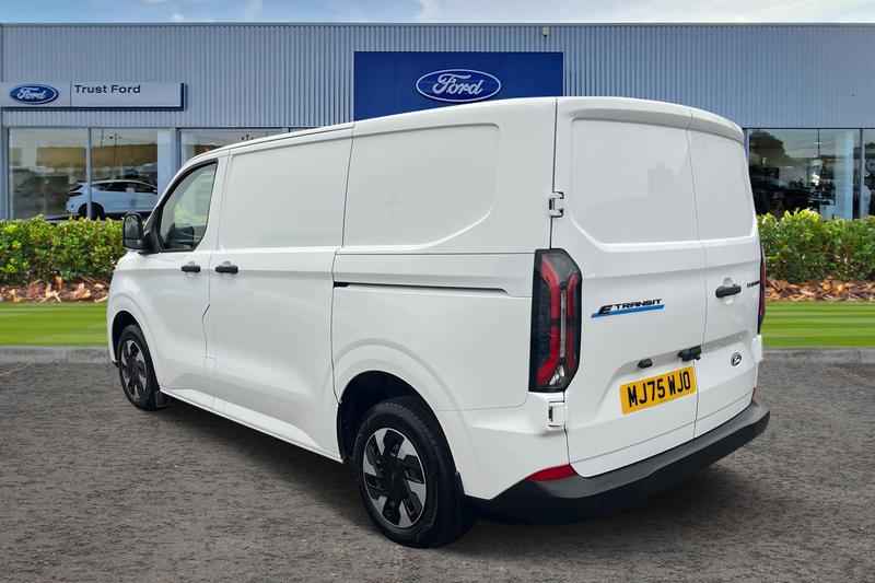 Used Ford Transit Custom 2025 for sale - 77071499: Photo 2