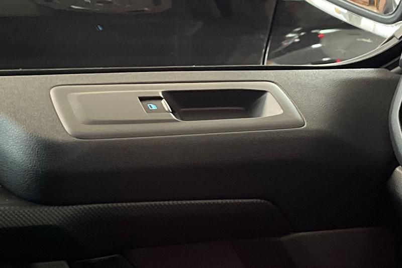 Used Ford Transit Custom 2025 for sale - 76803332: Photo 21