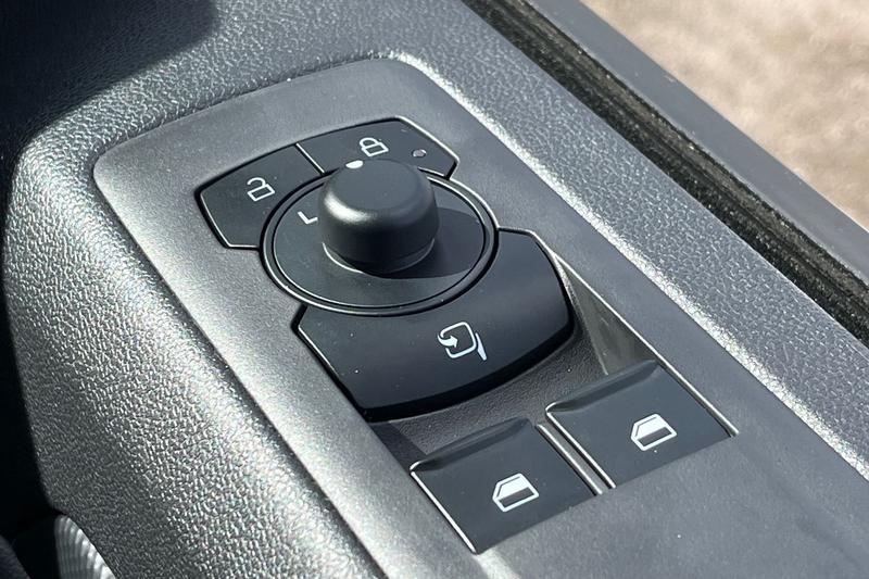 Used Ford Transit Custom 2025 for sale - 76803332: Photo 32