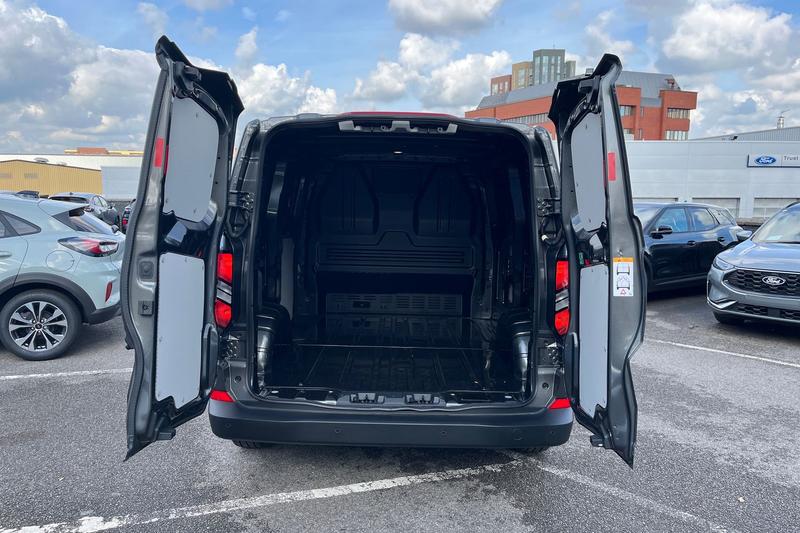 Used Ford Transit Custom 2025 for sale - 76803332: Photo 7