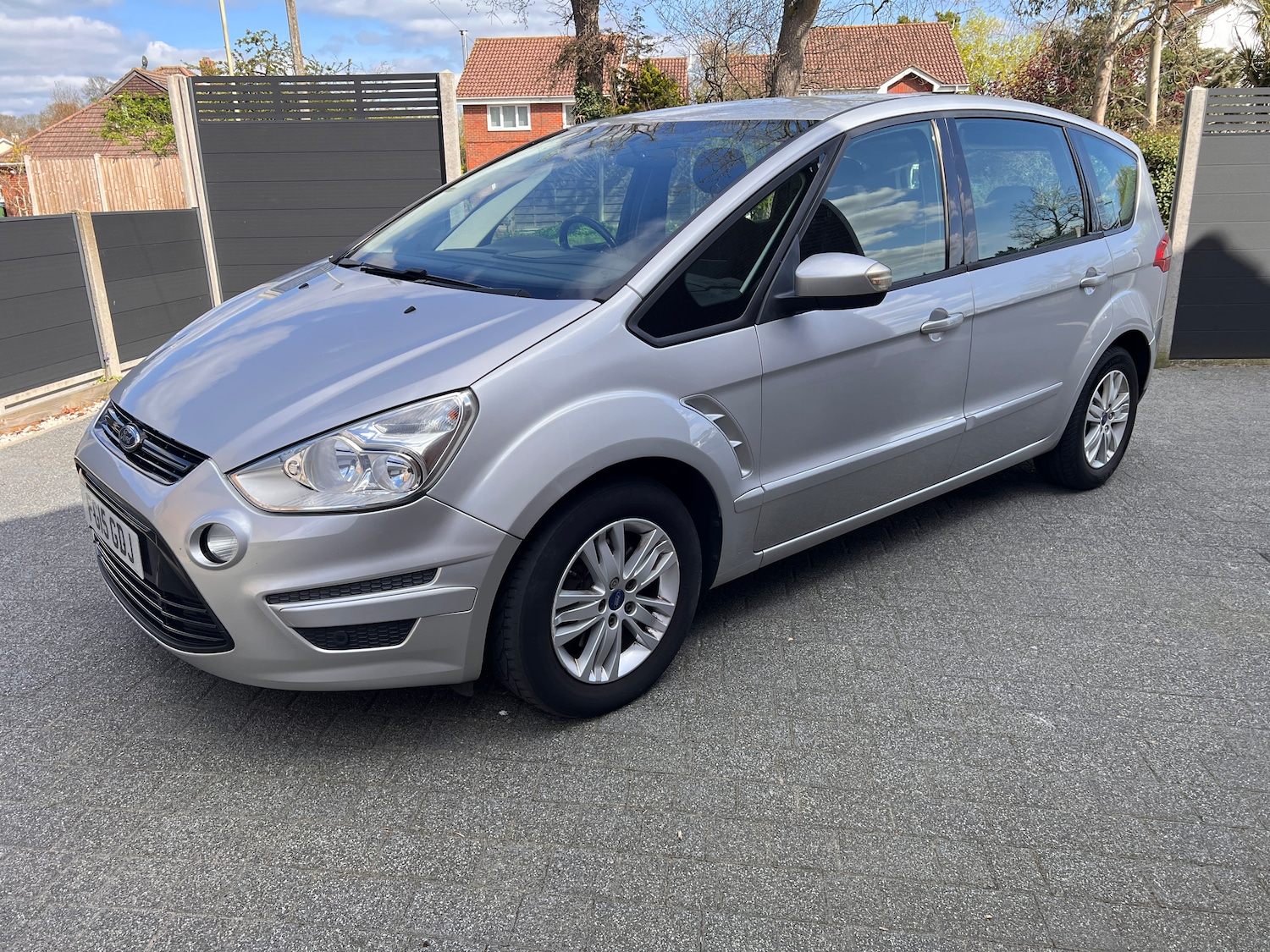 Used Ford S-Max 2015 for sale - 78117189: Photo 14