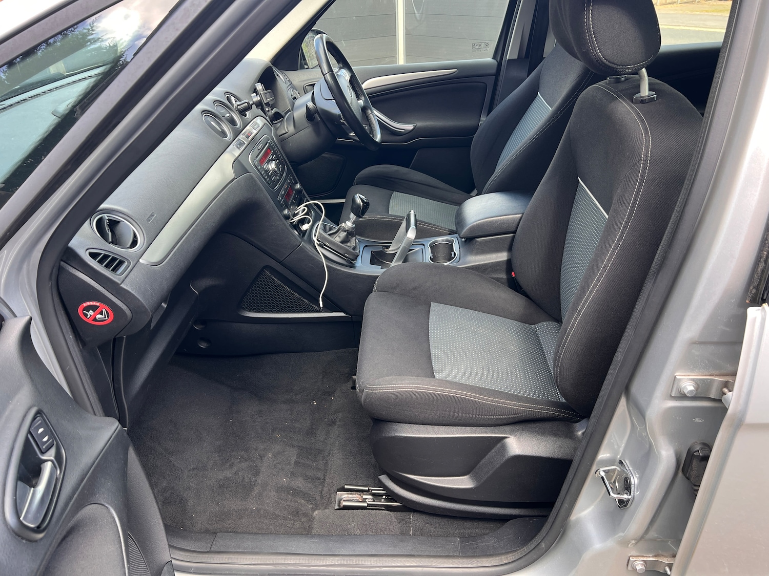 Used Ford S-Max 2015 for sale - 78117189: Photo 19