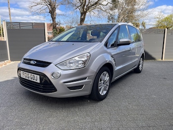Used Ford S-Max 2015 for sale - 78117189: Photo
