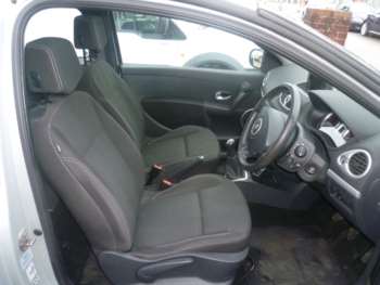Used Renault Clio 2009 for sale - 73088016: Photo