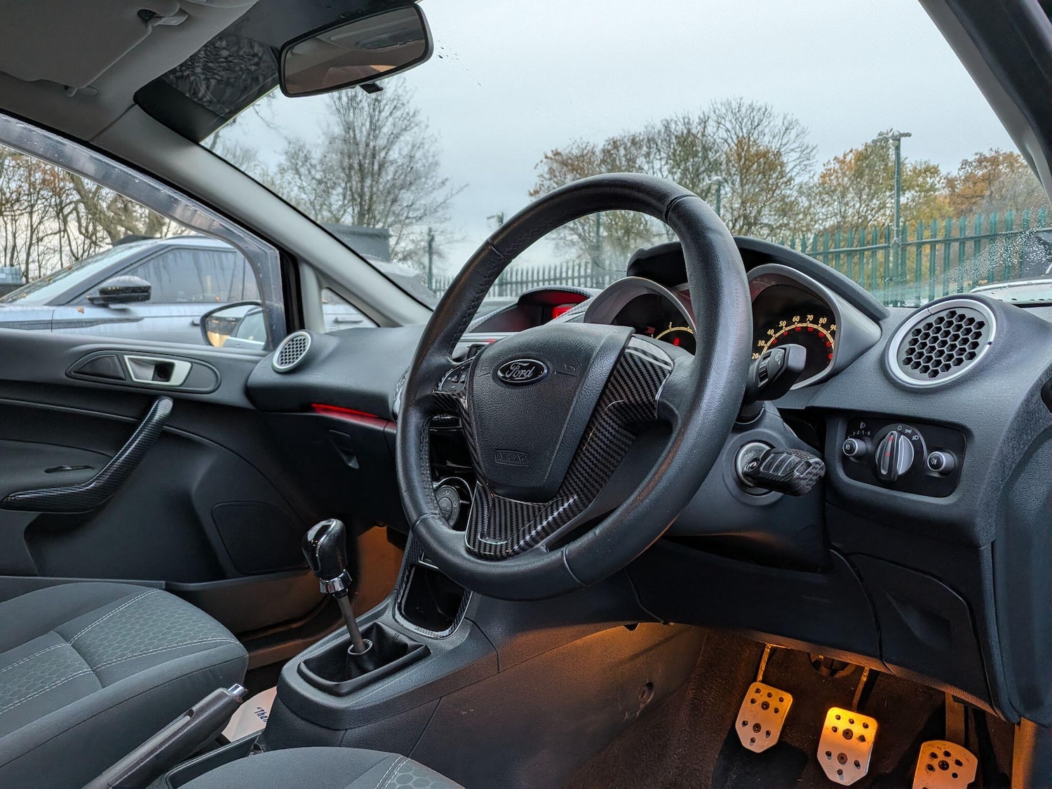 Used Ford Fiesta 2012 for sale - 76855972: Photo 15