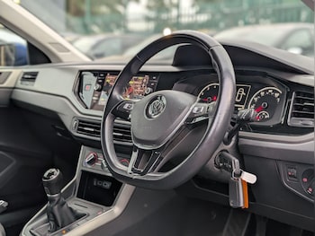 Used Volkswagen Polo 2018 for sale - 75626780: Photo