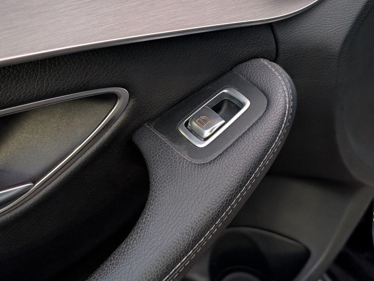 Used Mercedes-Benz C Class 2017 for sale - 77838935: Photo 29