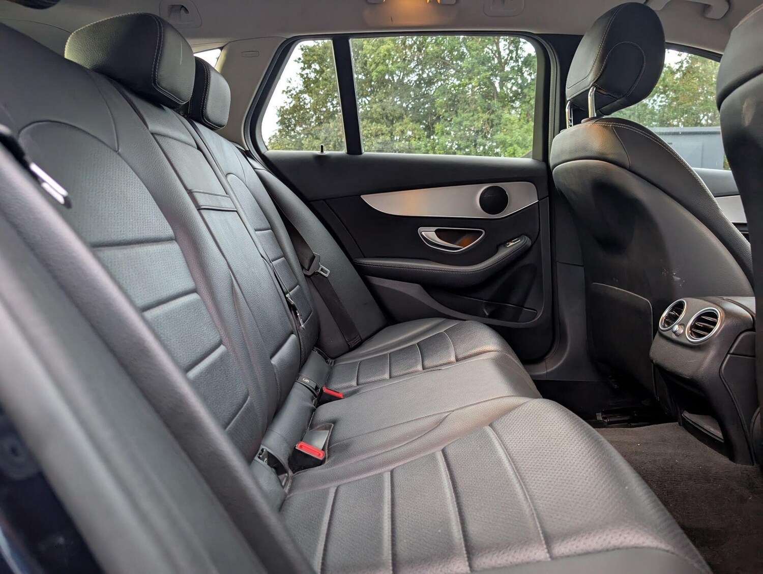 Used Mercedes-Benz C Class 2017 for sale - 77838935: Photo 34