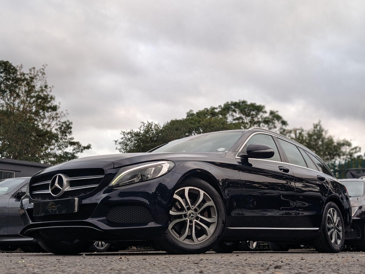 Used Mercedes-Benz C Class 2017 for sale - 77838935: Photo 6