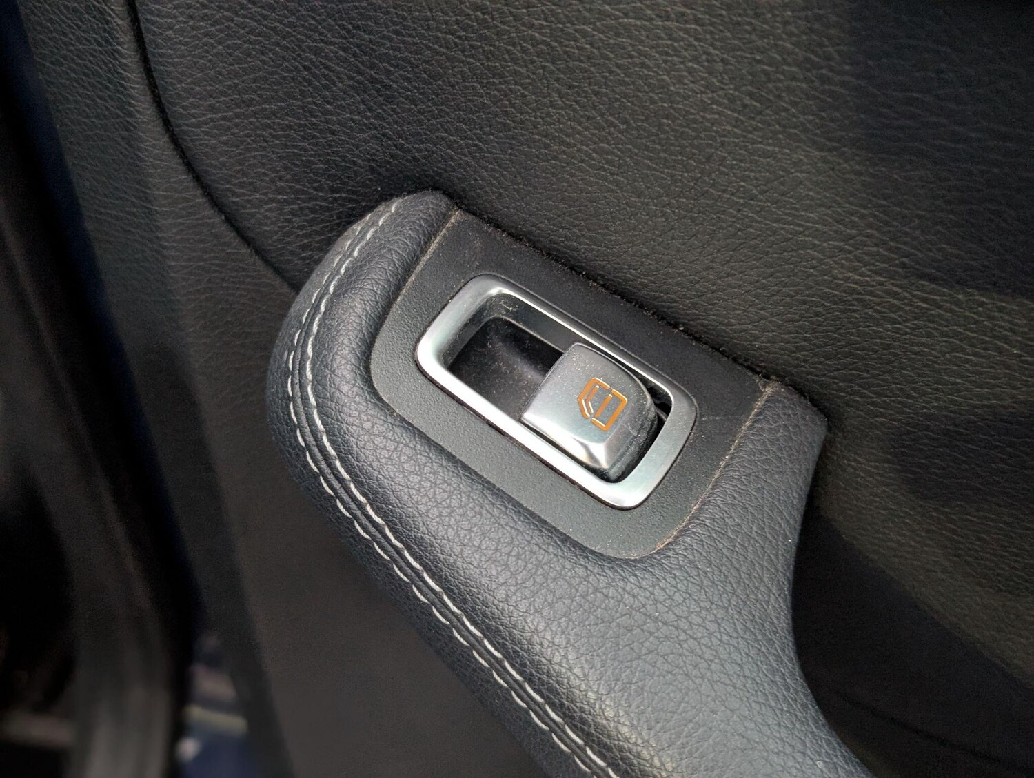 Used Mercedes-Benz C Class 2017 for sale - 77838935: Photo 61