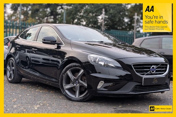Used Volvo V40 2015 for sale - 76239146: Photo 1