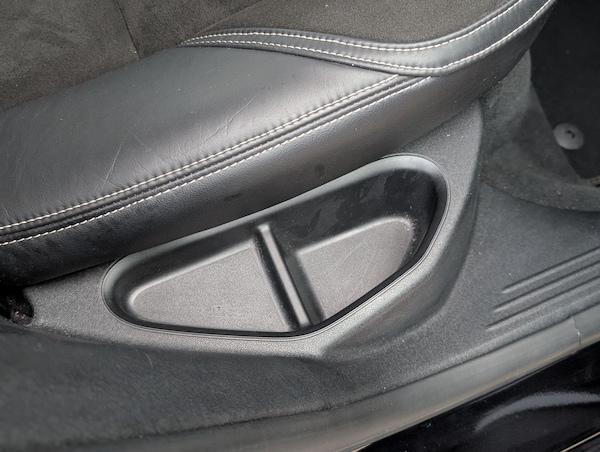 Used Volvo V40 2015 for sale - 76239146: Photo 42