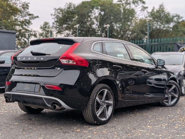 Used Volvo V40 2015 for sale - 76239146: Photo 7