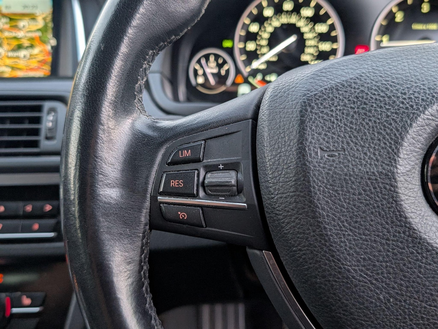 Used BMW 5 Series 2016 for sale - 77537797: Photo 24