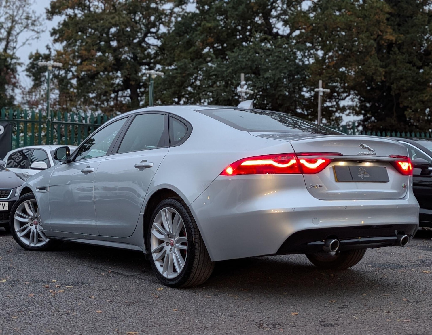 Used Jaguar XF 2017 for sale - 76360822: Photo 10