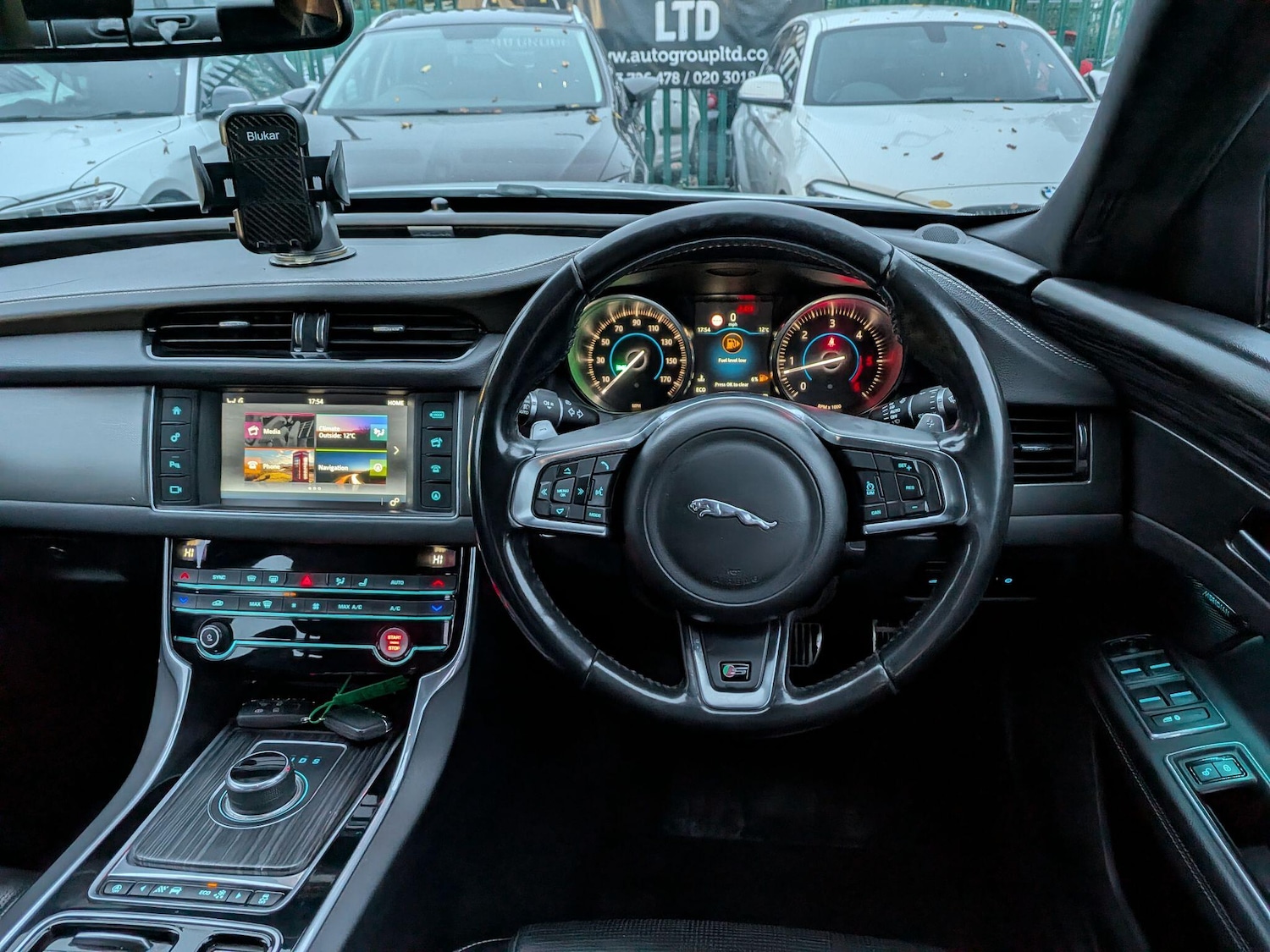 Used Jaguar XF 2017 for sale - 76360822: Photo 31