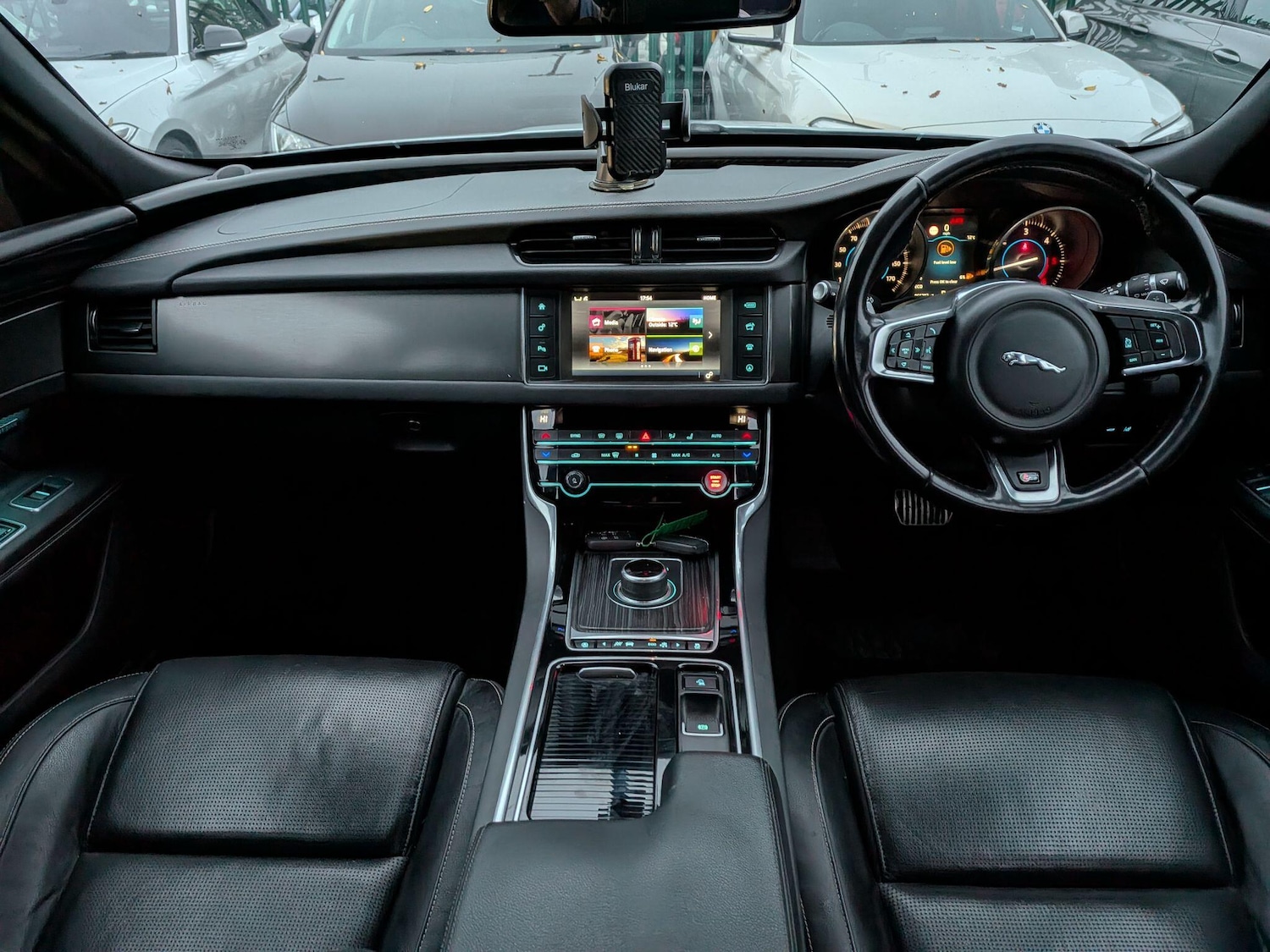 Used Jaguar XF 2017 for sale - 76360822: Photo 39