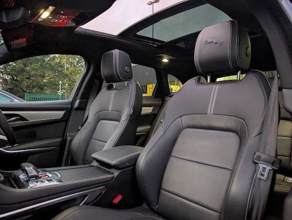Used Jaguar F-Pace 2024 for sale - 76259934: Photo 32